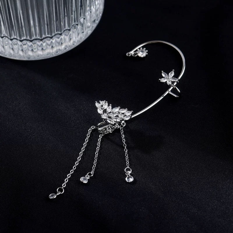 Pendientes de mariposa con borlas