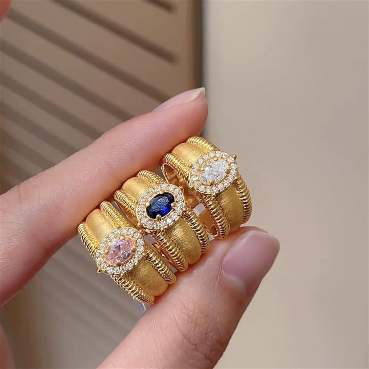 Anillo de Gemas Reales - Banda Abierta Ajustable
