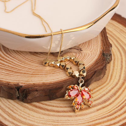 Collar de Hoja de Arce